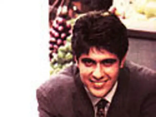 Kabir Mulchandani Held In Dubai For Multi Crore Fraud The Economic Times Kabir mulchandani was termed as mumbais marketer by the economist magazine in 1998 he is currently based in dubai where he was arrested for fraud in 2009. kabir mulchandani held in dubai for