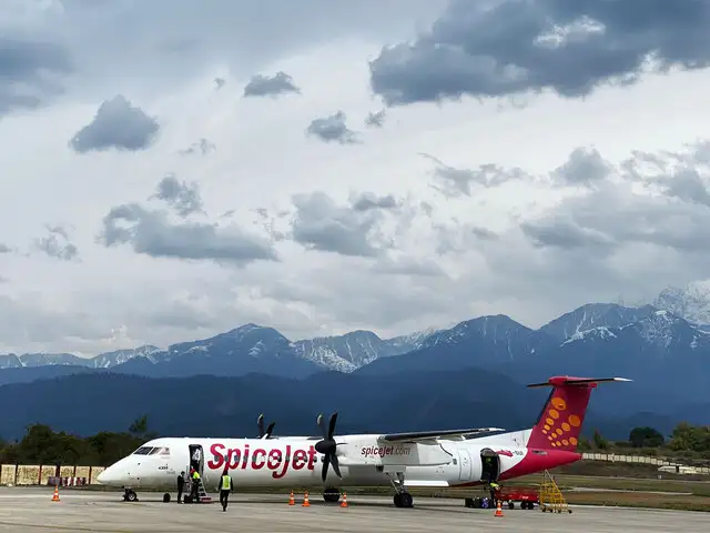 Spicejet Flight Cancellation Spicejet Suspends International Operations Temporarily The Economic Times You can expect the average duration to be 14 to 15 hrs covering a distance of. spicejet flight cancellation spicejet