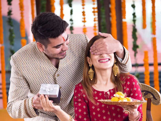 Bhai Dooj Gift Ideas: For Brothers And For Sisters