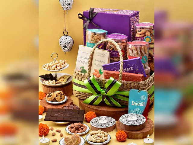 MANTOUSS Diwali gifts for friends and family/diwali gifts for employee  Wooden, Paper, Polyresin, Cotton Gift Box Price in India - Buy MANTOUSS Diwali  gifts for friends and family/diwali gifts for employee Wooden,