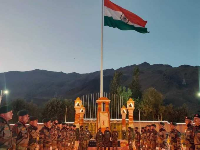 Dras War Memorial, Kargil