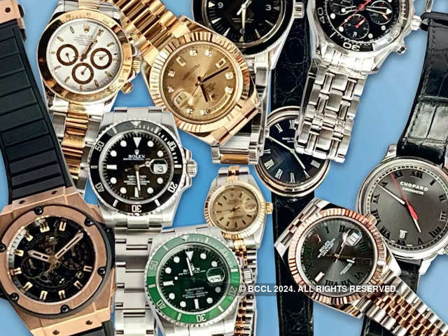 Shah Rukh Khan's Watch Collection: From 49 Lakhs Worth Audemars Piguet To  Rolex Daytona Costing 12 Lakh, 6 Times King Khan Wore Insanely Expensive  Watches