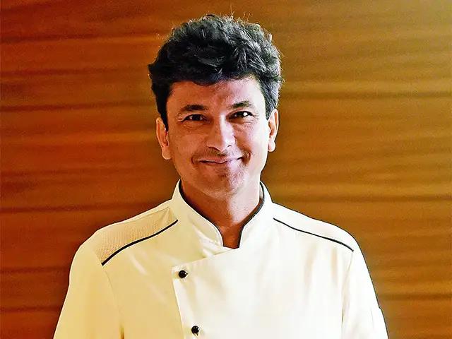 Vikas Khanna Vikas Khanna May Have Set Up Shop In Ny But He Feels Chefs In India Have A Unique Opportunity The Economic Times Vikas khanna launched the foundation sakiv(south asian kid's infinite vision) to focus on worldwide issues that demand urgent action.