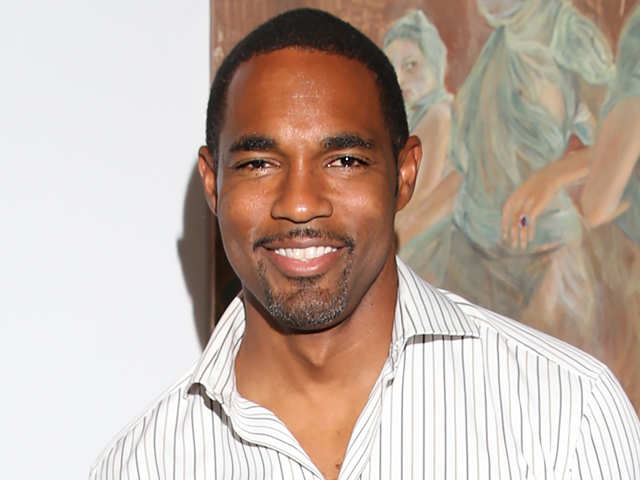 Grey S Anatomy Promotes Jason George To Series Regular The