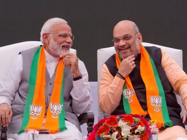 Shah Bjp Leaders Mop Floor At Aiims As Part Of Seva Saptah