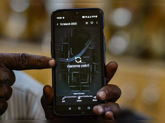 Bengaluru Uber auto driver runs  channel offering financial