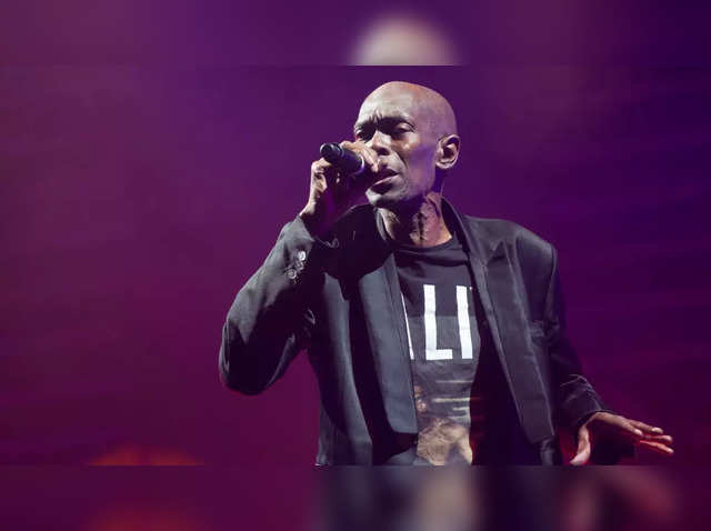 jazz: Faithless lead vocalist Maxi Jazz dies at age of 65 - The