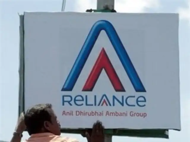 Reliance Power Rnrl Merger Ratio Fixed At 1 4 Deal In Line With Market Rate Of Stocks The Economic Times Earnings per share (eps) is a company's net profit divided by the number of common shares it has outstanding. reliance power rnrl merger ratio fixed