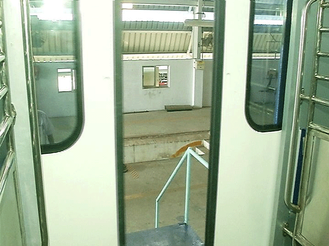 Railways To Commission Coaches With Auto Door Closure The