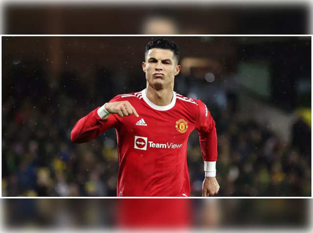 Cristiano Ronaldo joins Saudi Arabian football team Al Nassr after  departing Manchester United - ABC News