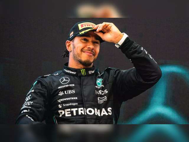 BREAKING: Hamilton signs new two-year deal to race on with Mercedes