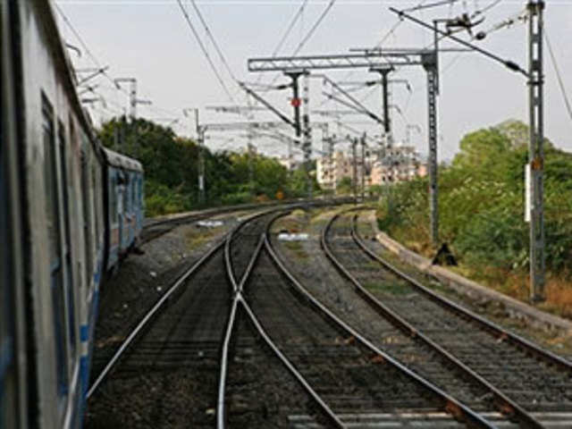 Railways Launches Online Booking Of Retiring Rooms The