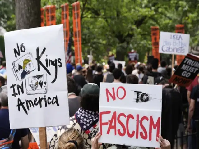 no kings protests: 'No Kings' protests on Saturday: Anti-Trump rallies  planned in 50 US cities today. Check full list, what organizers said and  more - The Economic Times