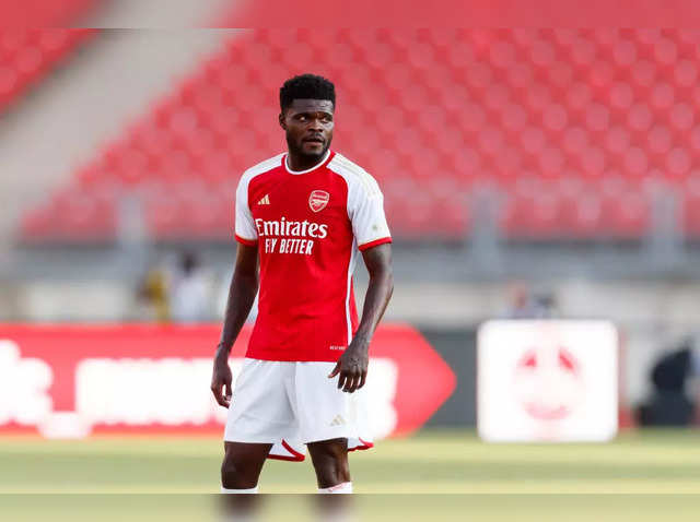 Thomas Partey: Major setback for Arsenal as midfield Thomas Partey likely  sidelined for 3 months ahead of Manchester United clash - The Economic Times