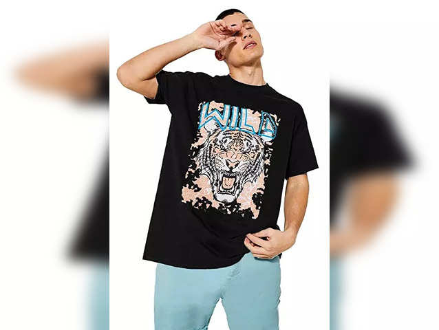 T-shirts for men: T-shirts For Men In India - The Economic Times
