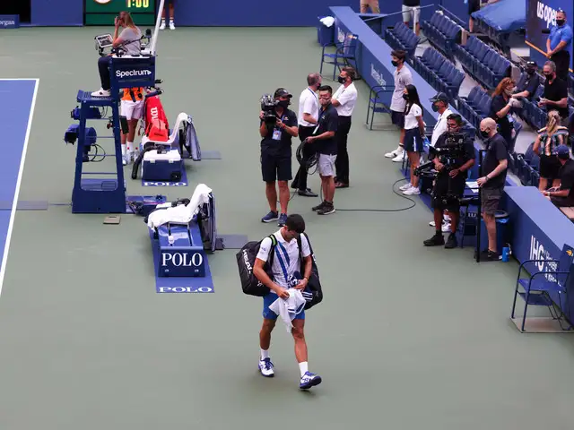 Novak Djokovic Us Open News Why Was World Novak Djokovic Disqualified From The Us Open