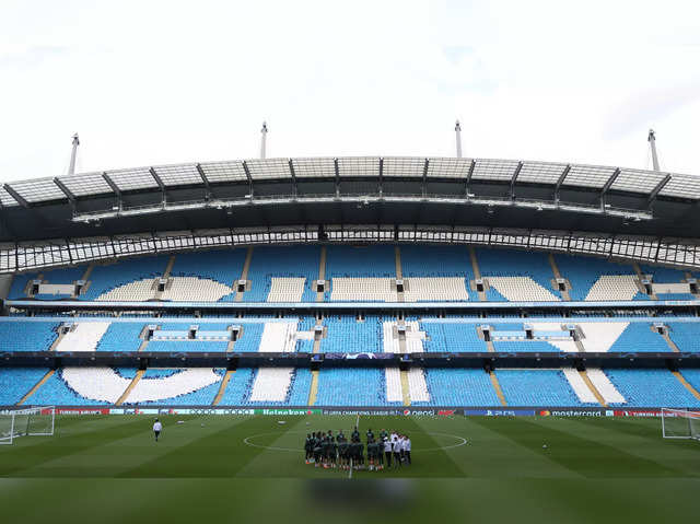 Qual canal vai transmitir MANCHESTER CITY x REAL MADRID hoje (17