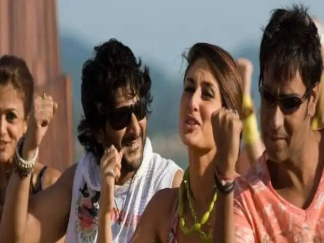 Golmaal Returns Movie Review The Economic Times This movie is produced by ajay devgn and rohit shetty. golmaal returns movie review the