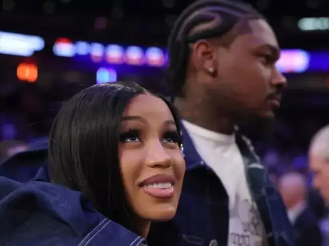 Cardi B Stefon Diggs breakup: Cardi B's new clues hint at breakup with NFL star Stefon Diggs just one month after going Instagram-official - The Economic Times