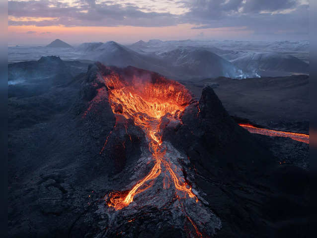 iceland volcanic eruption: Iceland Volcano: Why is the island so