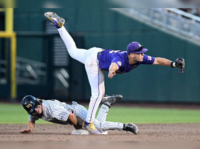 LSU To Take On Florida In Men's College World Series Finals