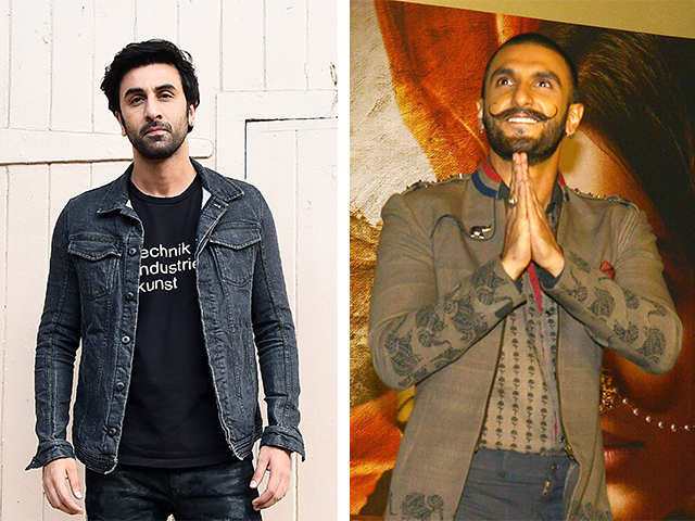 Ranbir Kapoor charms in black,ladies Dia,Arpita go colourful |  Entertainment Gallery News - The Indian Express