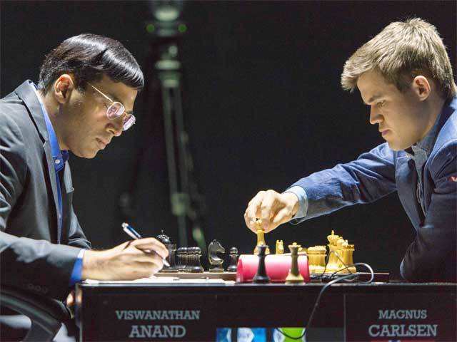 Carlsen presses but held to draw in world chess championship