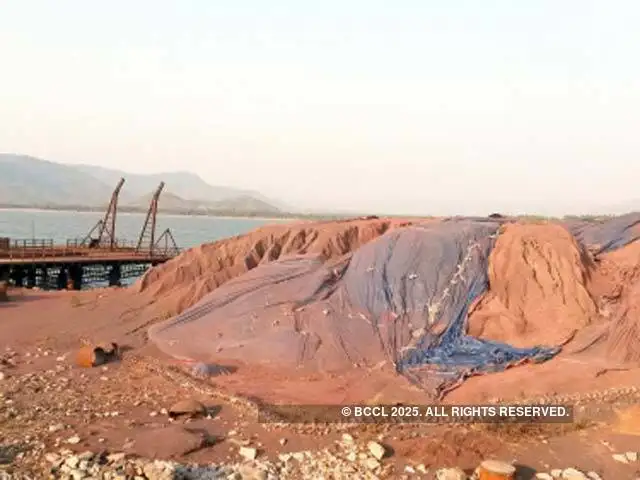 Iron Ore Transportation Bombay High Court Quashes Goa Government