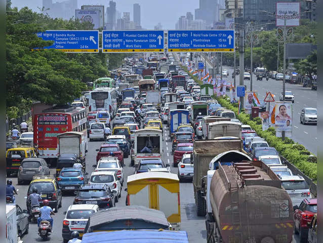 ganeshutsav 2023: Ganesh Chaturthi 2023: Here are details about traffic  restrictions and special arrangements in Mumbai - The Economic Times