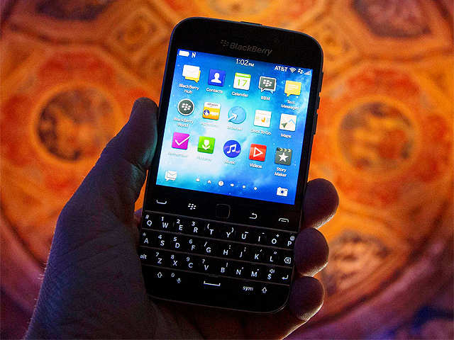 BlackBerry Classic already available online starting Rs 30,900