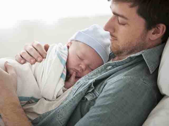 Paternity Leave Companies Go Liberal In Giving Time Off To New