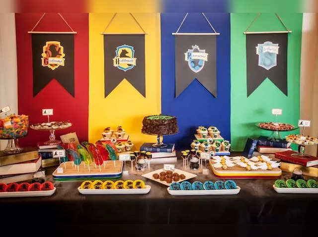harry potter: Harry Potter-themed party on Halloween: Decorations
