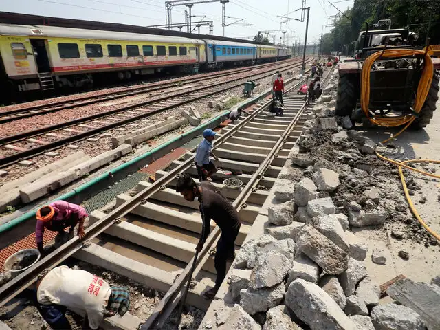 Indian Railways News Indian Railway Stations Revamp To Bring In Rs 50 000 Cr Investment The Economic Times Indian railways has one of the largest and busiest rail networks in the world, transporting over 18 million passengers and more than 2 million the railways traverse the length and breadth of the country, covering 6,909 stations over a total route length of more than 63,327 kilometres (39,350 mi). indian railway stations revamp to bring
