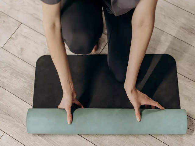 Yoga Mat: 8 Best Yoga Mats in India For A Flexible Experience (2023) - The  Economic Times
