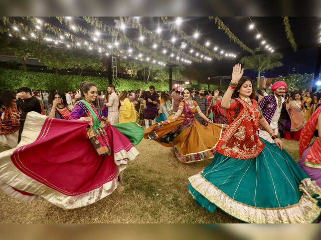 Traditional Garba Images - Free Download on Freepik