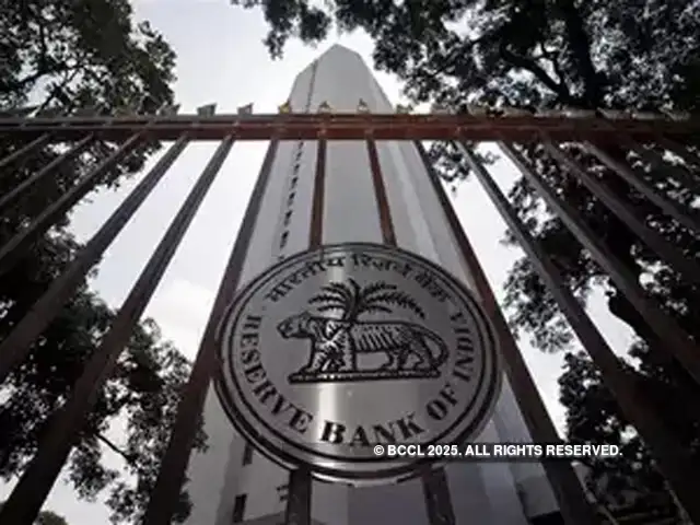 Hdfc Net Banking Break Down Rbi Investigating Net Banking
