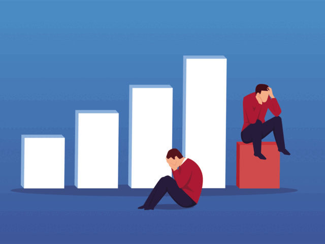 Dhfl Share Price Dhfl Cracks 16 After Rating Agencies Downgrade