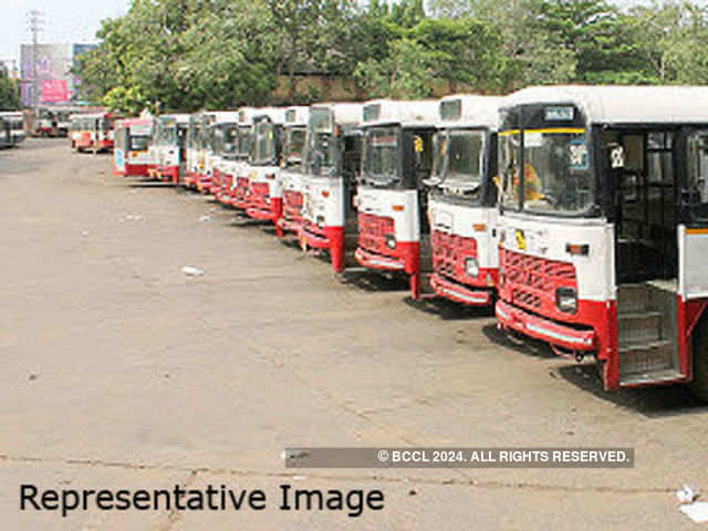 Centre sanctions 1080 buses for 13 cities - The Economic Times