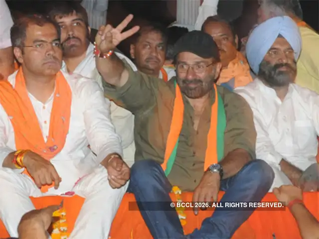 Bjp S Gamble With Sunny Deol Pays Off The Economic Times Sunny deol best reply to bollywood and salman, karan johar, ekta kapoor! bjp s gamble with sunny deol pays off