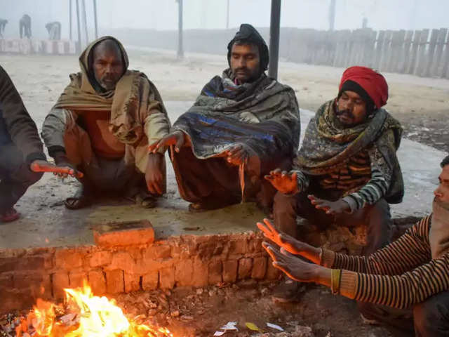 दिल्ली: 118 साल में दूसरा सबसे ठंडा रह सकता है यह दिसंबर | ET Hindi