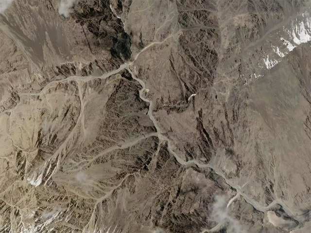 Galwan Valley: Tensions rise as China brings back tent at clash site