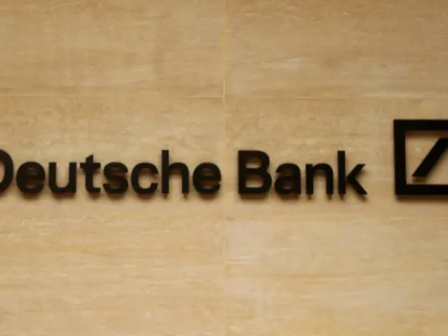Deutsche Bank Deutsche Bank Ceo Invests 15 Of Monthly Pay In Bet