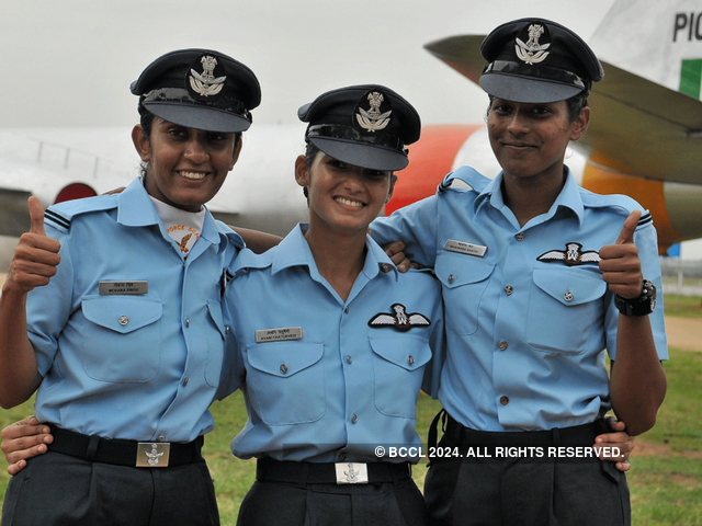women pilots in the air force