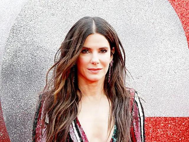 Amazon Wonder What Sandra Bullock Was Like In College Amazon