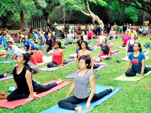 Confederation Of Indian Industry Rolls Out Yoga Mats For Indian Industry The Economic Times It not only tones the body founded by sadhguru jaggi vasudev, the isha yoga centre delhi is part of the isha foundation.