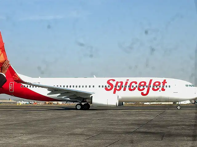 Spicejet Offers 15 Discount For Senior Citizens On Base Fare The Economic Times Check spicejet airlines flight status & schedule, baggage allowance, web check in information on makemytrip. spicejet offers 15 discount for senior