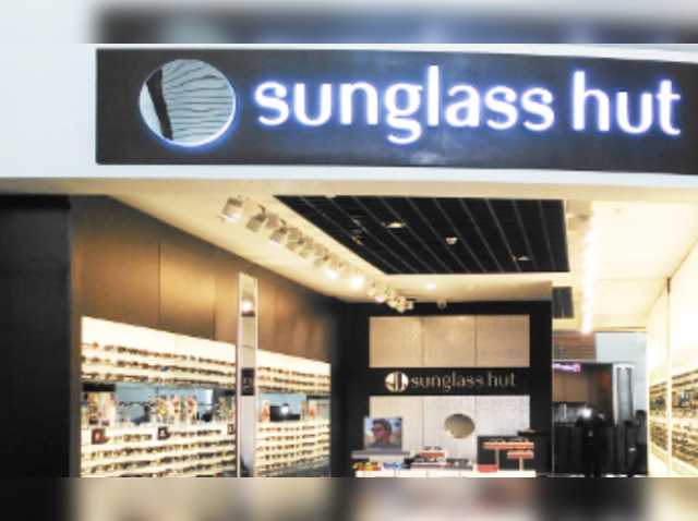 Sunglass Hut gains traction in Indian travel-retail