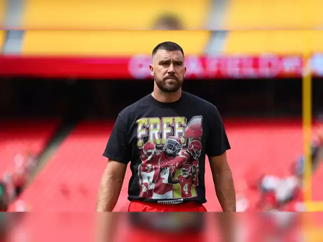 Travis Kelce fined $14,491 by NFL for obscene gesture during Chiefs vs  Eagles game - The Economic Times