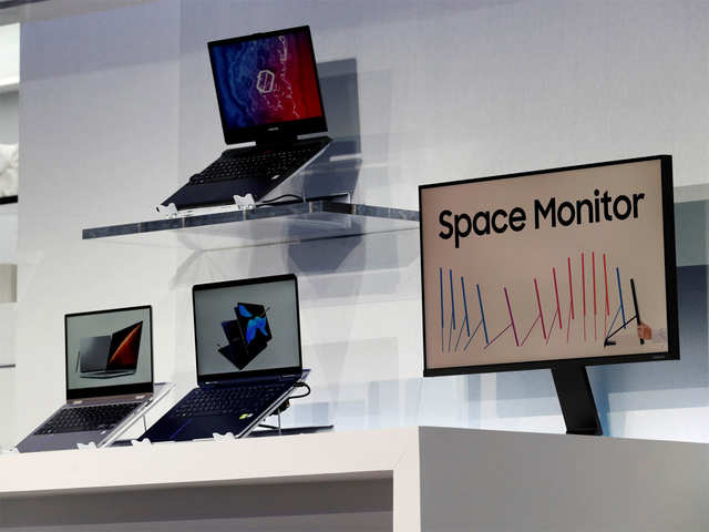 Samsung Space Monitor