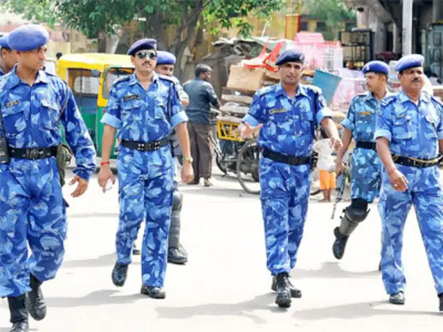 mens all white air max 90